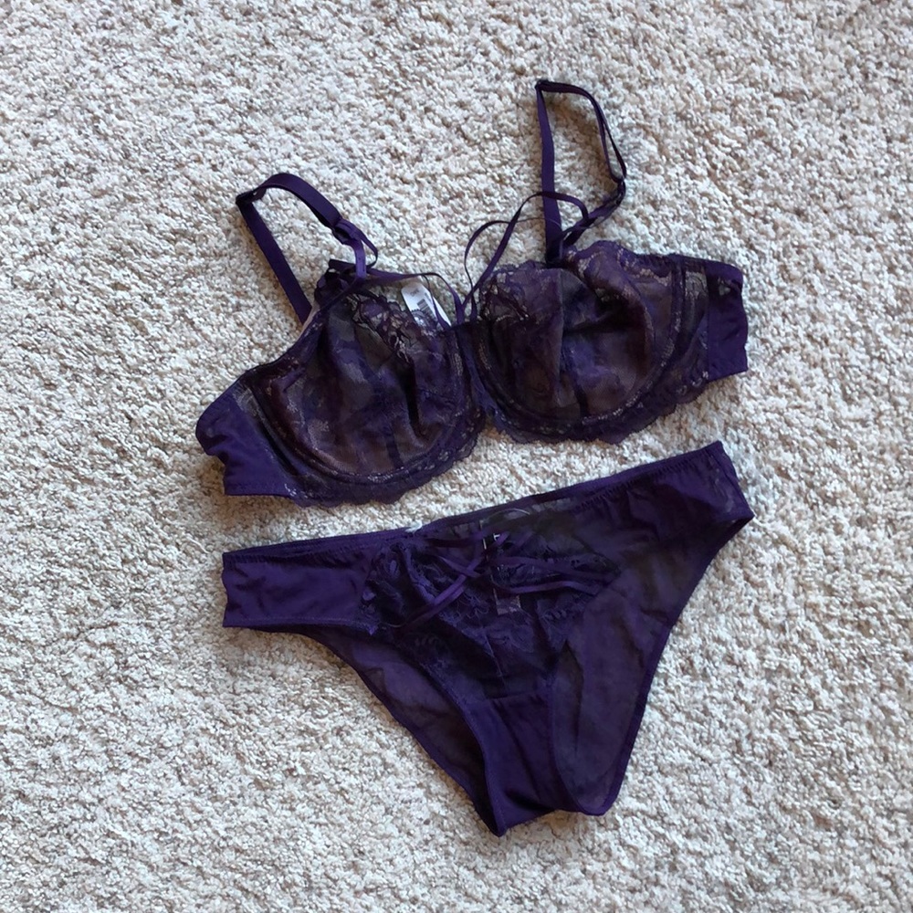Adore Me Set